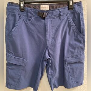 Original Weatherproof men’s blue cargo shorts, regular fit, size 32